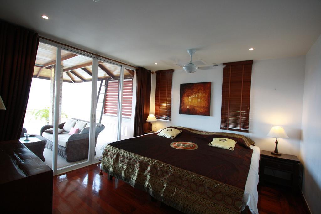 Surin Sabai Praia de Surin Exterior foto